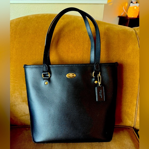 🖤 Black Coach Purse / Tote 🖤 - Picture 1 of 8